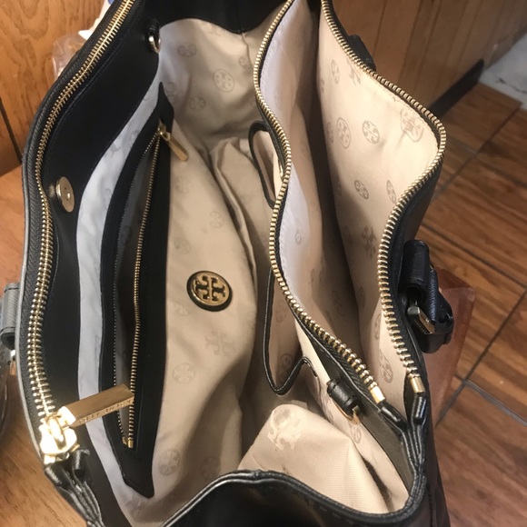 TORY BURCH Bag Tote Leather Purse- Black-Does Not Come With Cross Strap - Picture 10 of 16